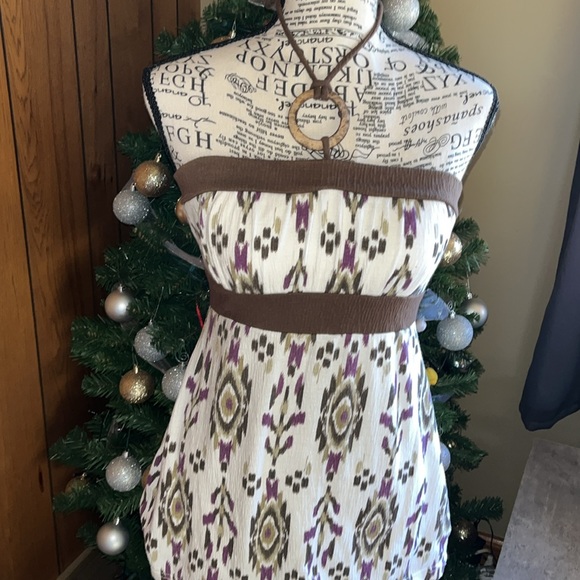 Self Esteem halter top size small - Picture 2 of 6